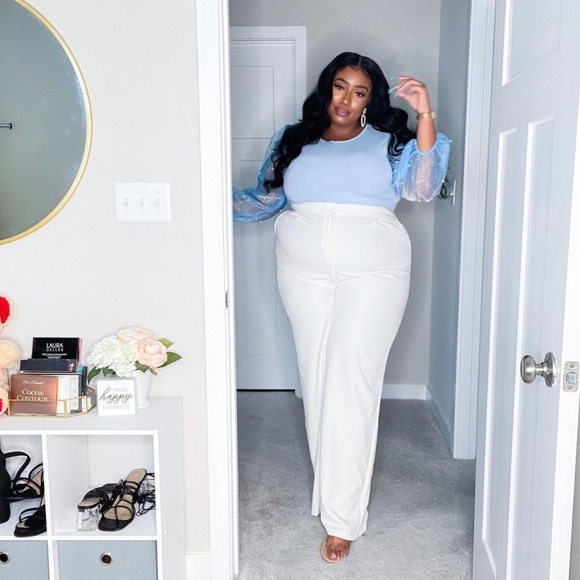 Boohoo Off White Pleated Trousers - Picture 1 of 2